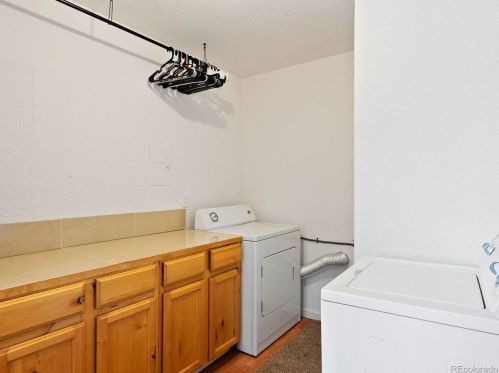 885 Quentin St, Denver CO  80011-6307 exterior