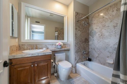 37 Blue Smt, Irvine CA  92603-0168 exterior