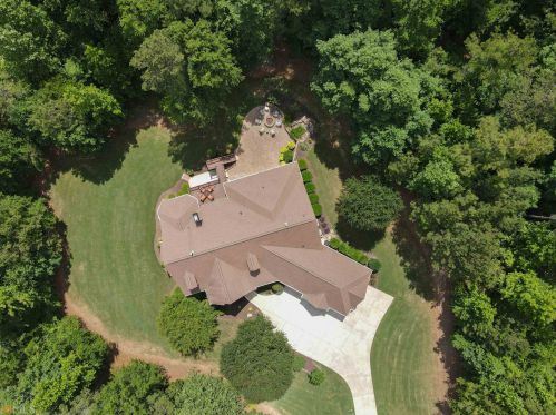 551 Arbor Springs Pkwy, Newnan, GA 30265-4100