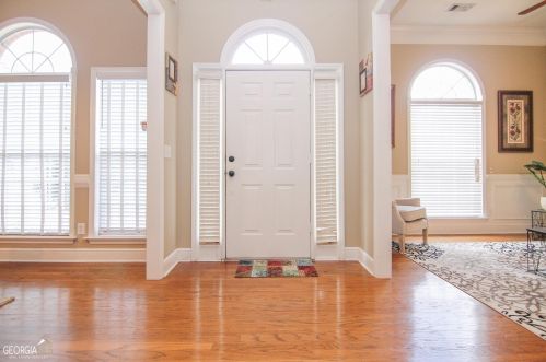 112 Orchard Crest Ln, Bonaire, GA 31005-4036