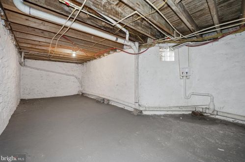 1443 52 St, Philadelphia PA 19143-5006 exterior