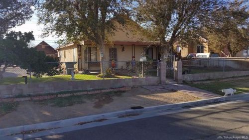 15843 M St, Mojave, CA 93501-1722