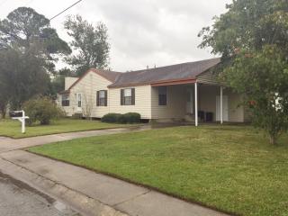 1904 Taylor Ave, Pascagoula, MS 39567-5724