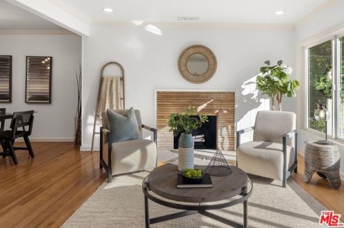 2575 Gardner Pl, Glendale CA  91206-3018 exterior