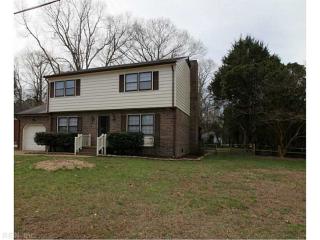 200 Joanne Dr, Seaford, VA 23696-2447