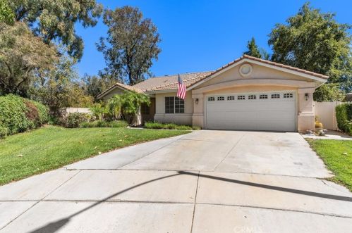 42208 Corte Villosa, Temecula, CA 92592-3640
