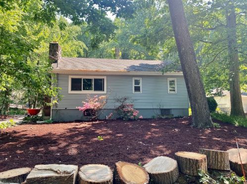 89 Marion Ave, Kinnelon, NJ 07405-1909