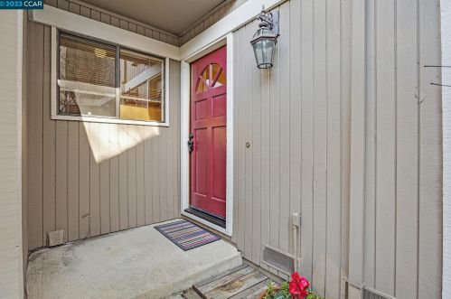 44 Donegal Way, Pacheco, CA 94553-6270
