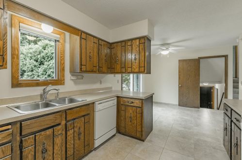 15694 Harmony Way, Saint Paul MN  55124-7120 exterior