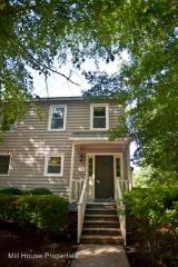 100 Gunston Ct, Chapel Hill NC  27514-5126 exterior