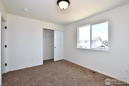 2658 Emerald St, Loveland CO 80537-2013 exterior