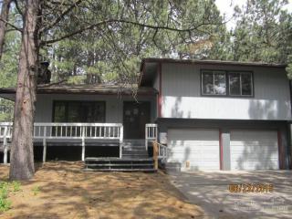 18962 Shoshone Rd, Bend OR  97702-7925 exterior