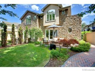 532 Garfield St, Denver CO  80209-3506 exterior