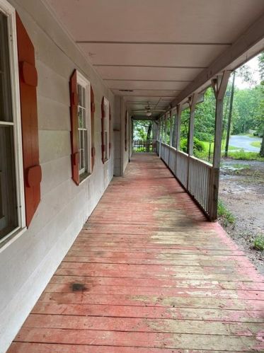 207 Ridge Dr, Holly Springs, GA 30114-8998