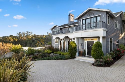 20 Cinnamon Ct, Burlingame, CA 94010-6212