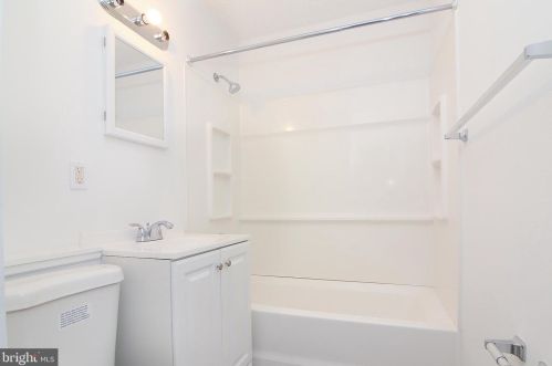 1162 33 St, Camden NJ  08105-4305 exterior