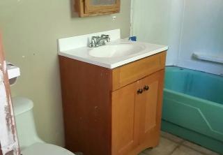 48 Great Pond Rd, Kingston, NH 03848-3753