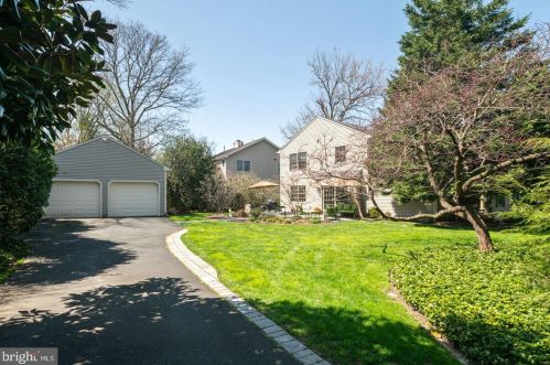 40 Upland Way, Haddonfield NJ 08033-3518 exterior
