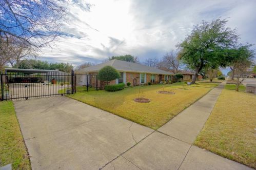 510 Mayfield Ave, Garland, TX 75041-5430