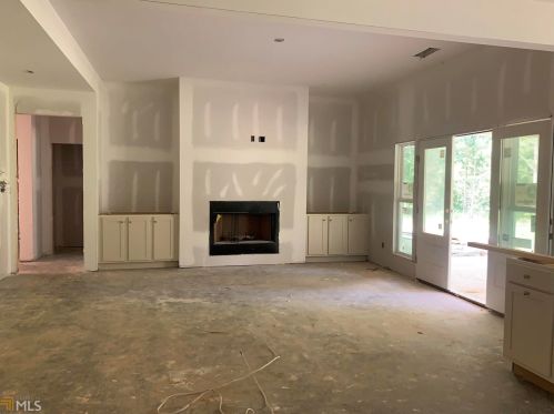 311 Plantation Dr, Newnan, GA 30263-4914