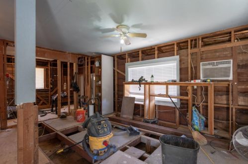 1709 Shaddox Ave, Modesto, CA 95358-1309