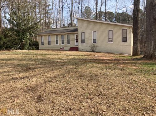 104 Longstreet Cir, Oxford, GA 30054-2244