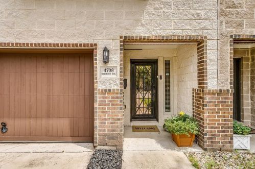 4708 Belmont Ave, Dallas TX  75204-3440 exterior