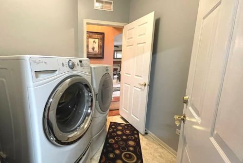 1317 Rosemary Dr, Lemont IL  60490-4940 exterior