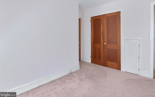 19 Federal City Rd, Trenton NJ 08638-1307 exterior