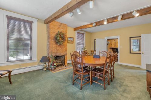 515 Carlisle St, Hanover PA 17331-2406 exterior