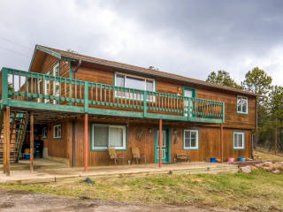 13845 Cypress St, Pine, CO 80470-9529