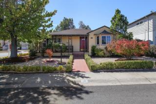 38 Henry Pl, Millbrae, CA 94030-1610