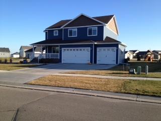 4260 50th Ave, Fargo, ND 58104-6044