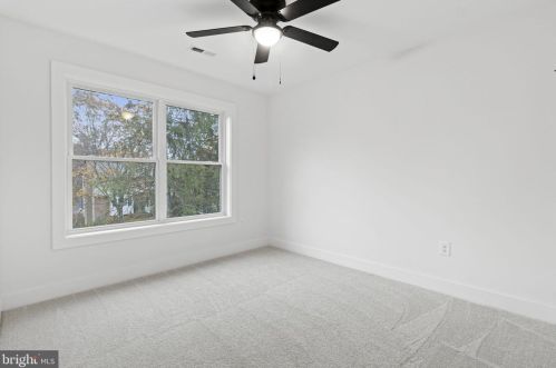 664 Dill Rd, Severna Park MD 21146-4120 exterior