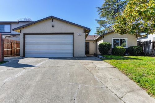 7065 Skokie Pl, Citrus Heights, CA 95621-3418