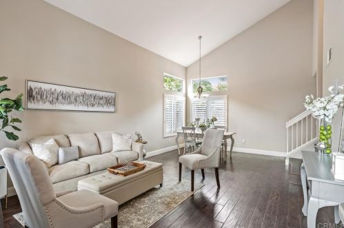 641 Hillhaven Dr, San Marcos, CA 92078-6106