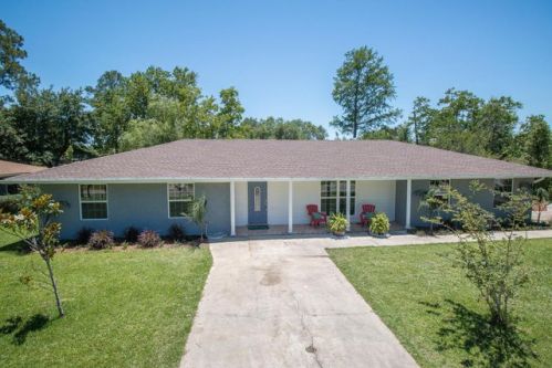 15277 Saint Charles St, Gulfport, MS 39503-3146