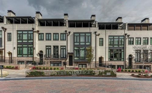 1080 Abington Ct, Atlanta, GA 30319