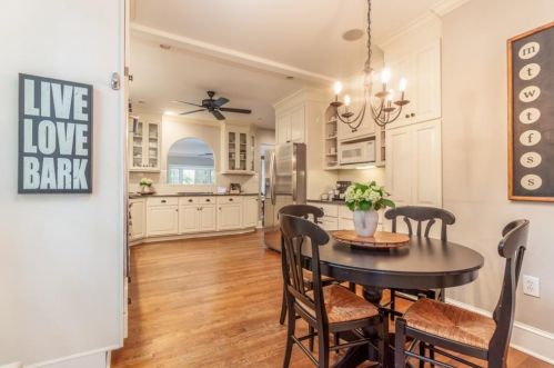 3103 Dale Dr, Atlanta GA  30305-2724 exterior