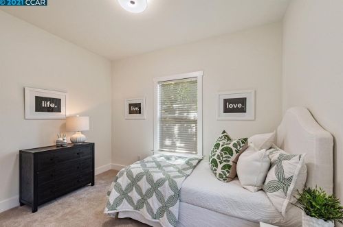 1790 Ruth Dr, Concord CA  94523-2942 exterior