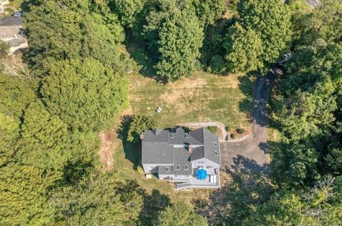 26 Ruscoe Rd, Wilton CT  06897-1424 exterior