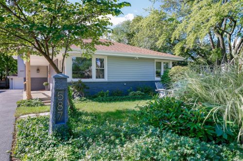 587 Maiden Ln, Glendale Heights, IL 60137-5707