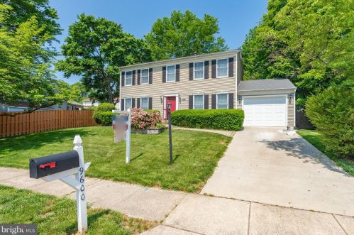9600 Ashbourn Dr, Springfield VA  22015-1704 exterior
