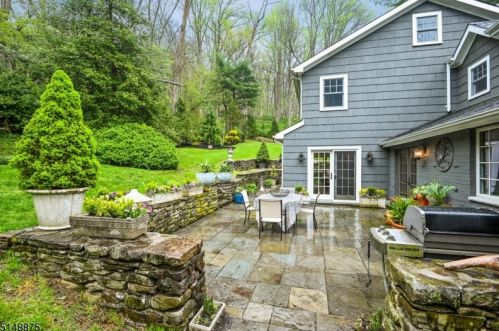 13 Woodland Rd, Morristown, NJ 07960-3344