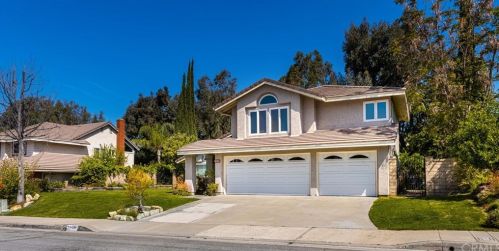 2111 Vista Royale Dr, Orange, CA 92867-1729