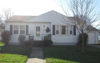 1010 Lincoln St, Pekin IL  61554-1647 exterior