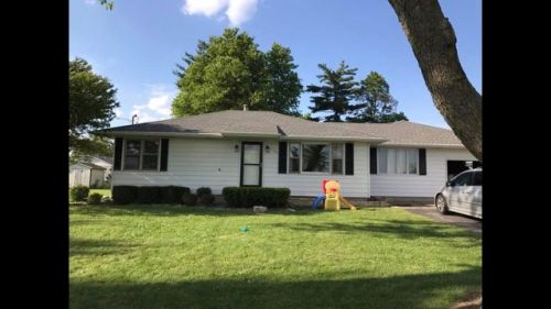 385 8th Ave, Clifton, IL 60927-9092