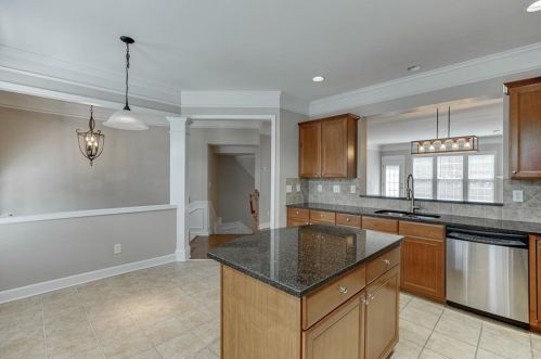 4961 Colchester Ct, Atlanta GA  30339-9002 exterior