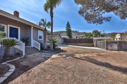 11863 Sapota Dr, Lakeside, CA 92040-5616