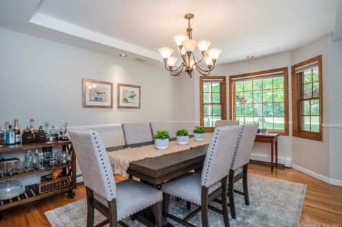 53 Scarboro Rd, Hebron CT  06248-1339 exterior